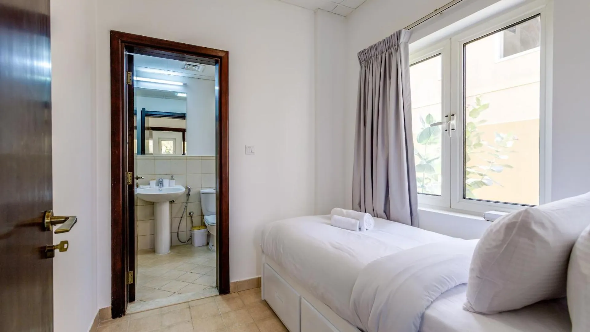 5Br & Maids Room Villa With Private Pool In The Aldea, The Villa - Allsopp & Allsopp Dubai